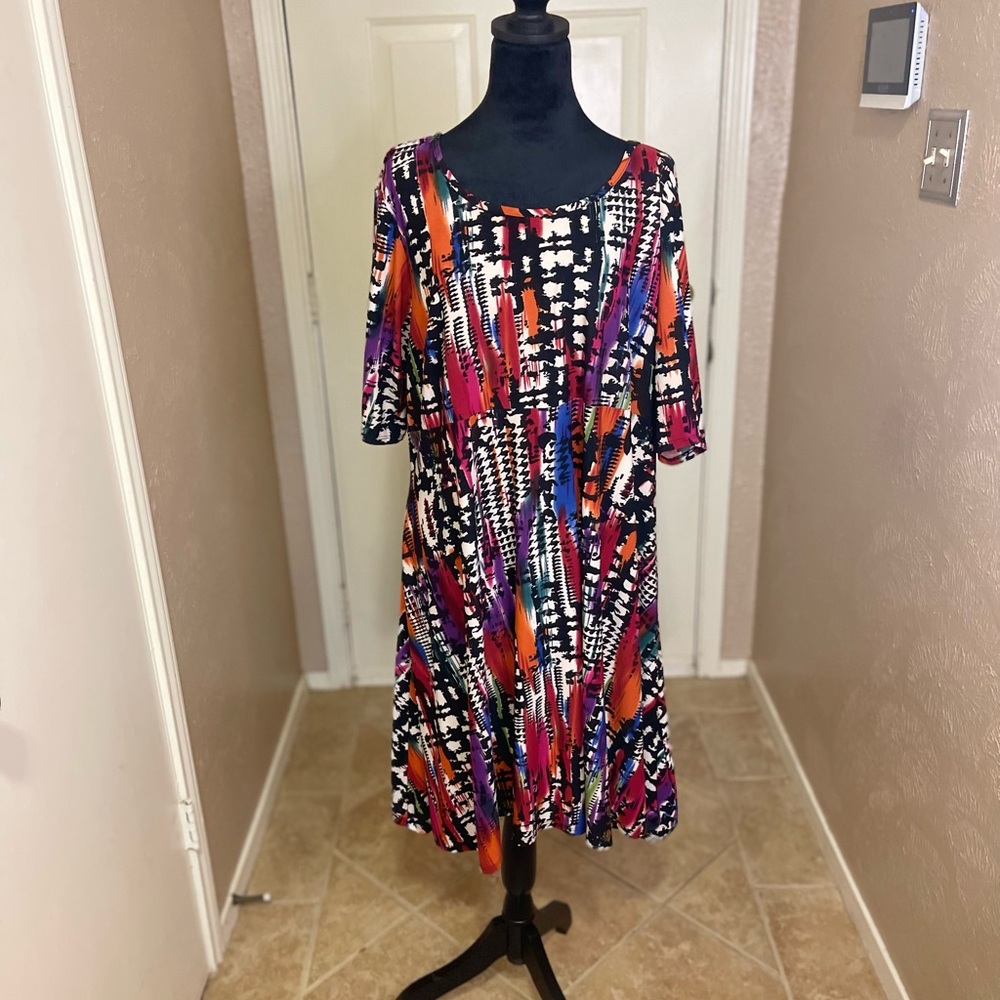 Avenue Black and Purple Abstract Midi Dress